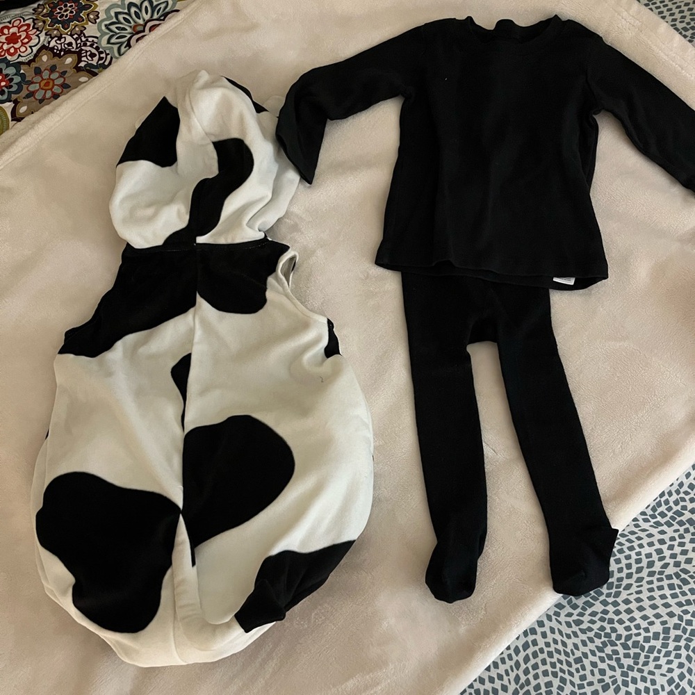 Carter's Cow Costume 3 Piece set.  Size 24 months